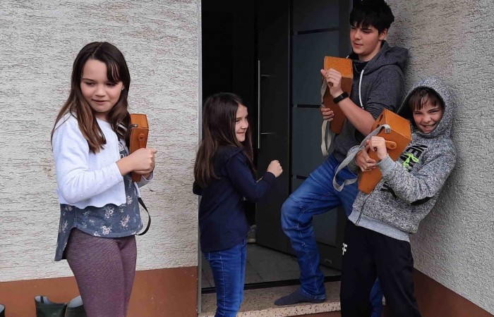 Familien Klein und Schmitz, Hoxel